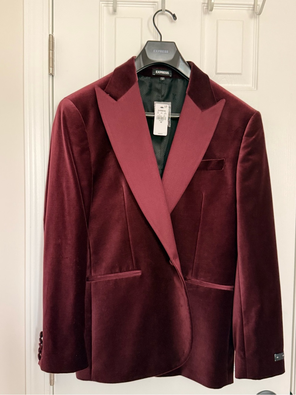 Express Men's Velvet Tuxedo Jacket in Deep Burgundy